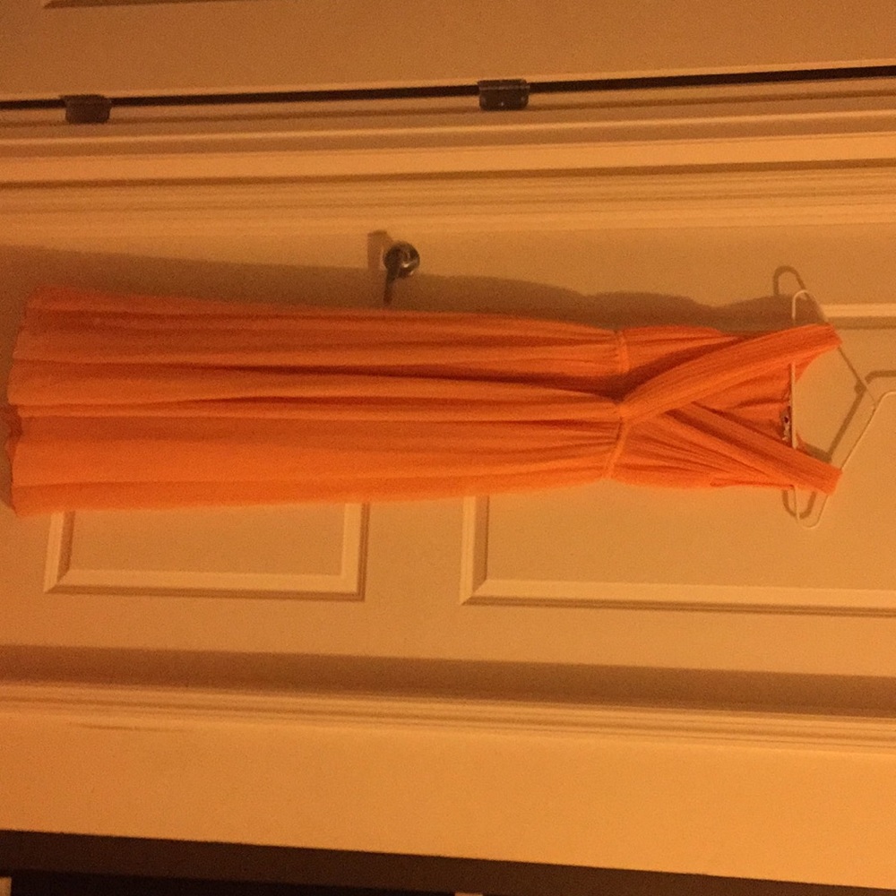 Halston Dress Size 0 orange-peach - Picture 2 of 8